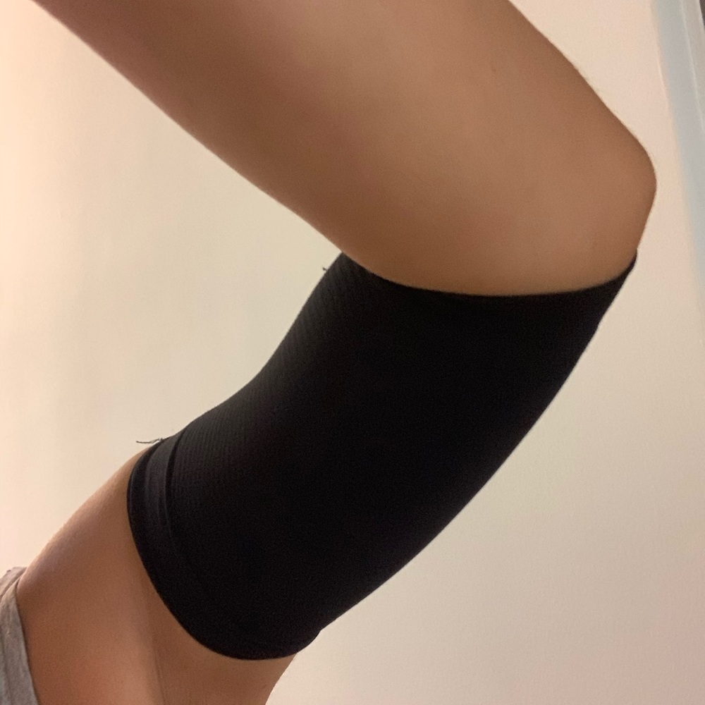 COPY - Pair of Upper arm shaper